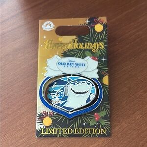 Authentic Disney Pin 2022 Happy Holidays Old Key West Resort.  NWT LE